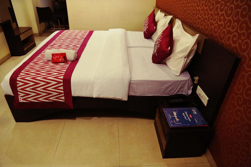 Oyo Rooms Yerwada Chowk Пуна Экстерьер фото